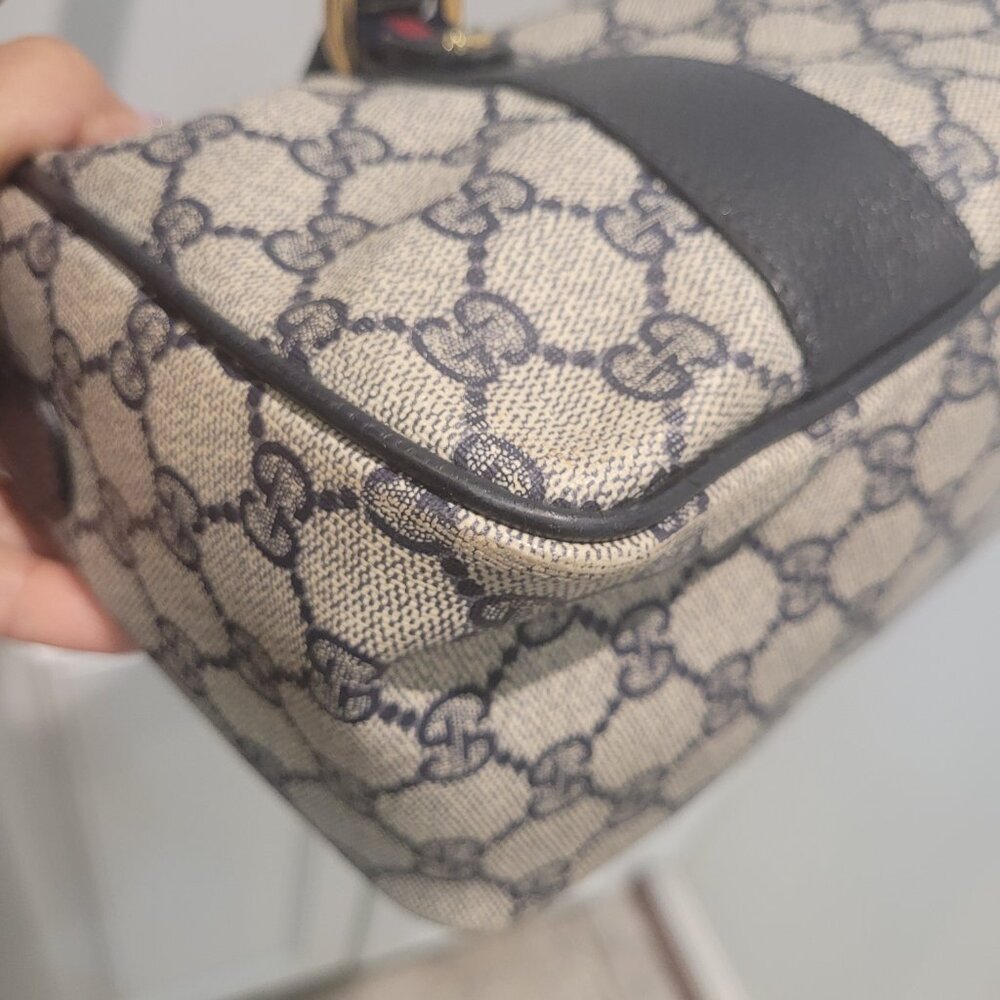 GUCCI Accessory Collection Monogram Handbag - Picture 7 of 13